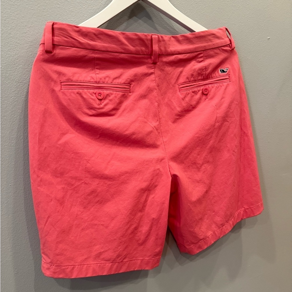 VINEYARD VINES 8" Performance Breaker Shorts Men's Size 32 Lobster Ree - Picture 9 of 13